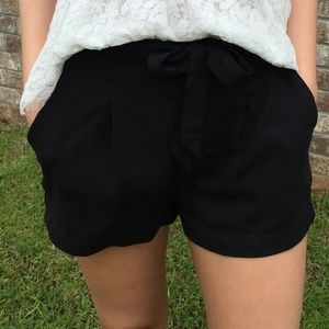Casual High Waisted Pleated Shorts with Elastic